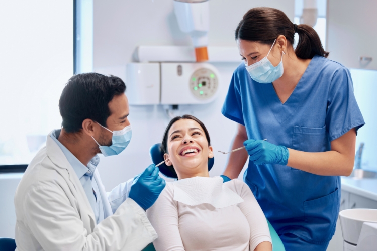 How Do I Choose the Best Dentist for Me? featured image